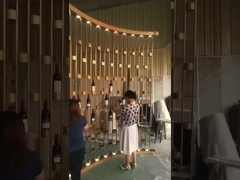 Rak Display Anggur Pvd Plating Titanium Warna Hitam Lemari Anggur Stainless Steel