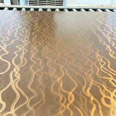 Harga yang bagus Laser Curved Corrugated Art 304 Stainless Steel Sheet Panel Dekoratif Warna Kuningan on line