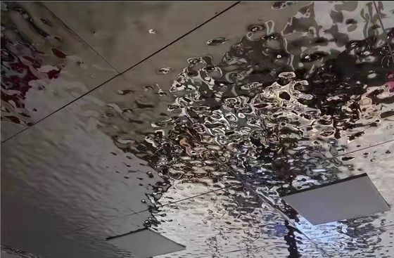 Harga bagus Perak Multi Color 316L 1.2MM Ketebalan Cermin Gelombang Air Ripple Panel Baja Karat Dengan Honeycomb on line