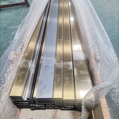 Harga bagus 0.5mm Sampai 1.2mm Emas Stainless Steel U Channel Trim PVD Coated on line