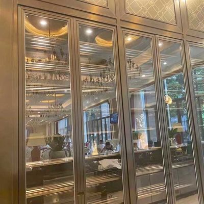 Harga yang bagus Lemari Anggur Stainless Steel SUS201 Tahan Karat Dengan Pintu Kaca Dilapisi PVD on line