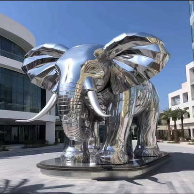 Sampel khusus Hewan Gajah Rockery Bulan 304 Lukisan Baking Varnish Patung 3D Mirror Polishing 316L Sculpture In Resort