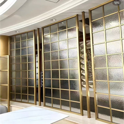 Harga bagus Emas Warna Kaca Laser Ukiran 304 Stainless Steel Screen Partition Untuk Villa Hotel on line