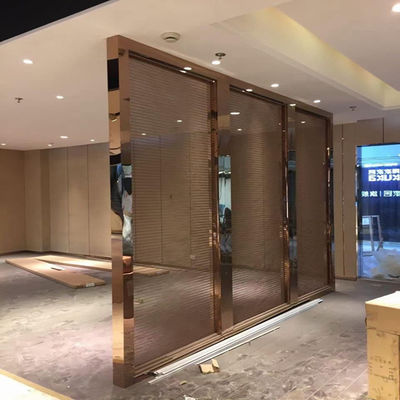 Harga bagus Custom Hotel Supermarket Dekorasi Metal Stainless Steel Screen Partition & Room Divider on line