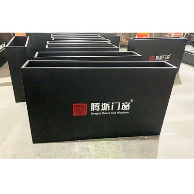 Harga bagus Perabot Taman Luar Ruangan Komersial Logam Taman Umum Pot Tanaman Baja Luar Ruangan Pot Bunga Jalan Perkotaan on line