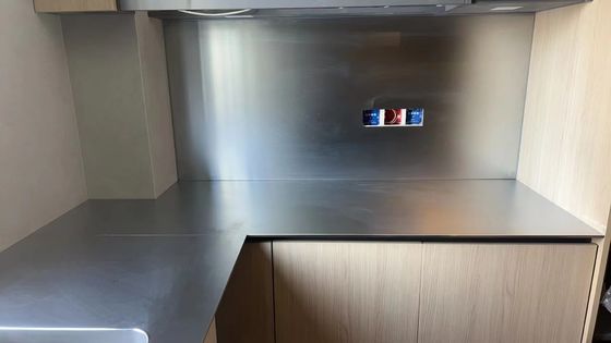 Harga bagus Meja Dapur Baja Tahan Karat 304 Anti Gores Dengan Keran Air on line