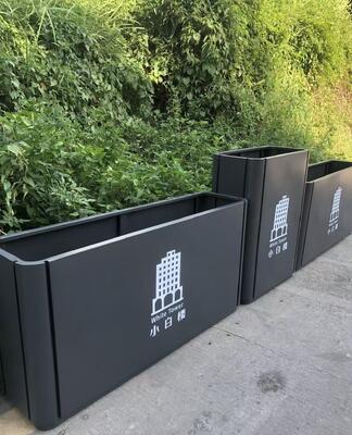 Harga bagus Kotak Penanam Luar Ruangan Stainless Steel yang Dapat Disesuaikan Premium dengan Lubang Drainase on line