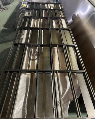 Harga bagus Modern stainless steel mesh layar untuk desain interior on line